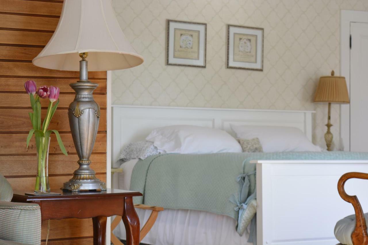 Victorian By The Sea Bed & Breakfast Lincolnville Exterior foto